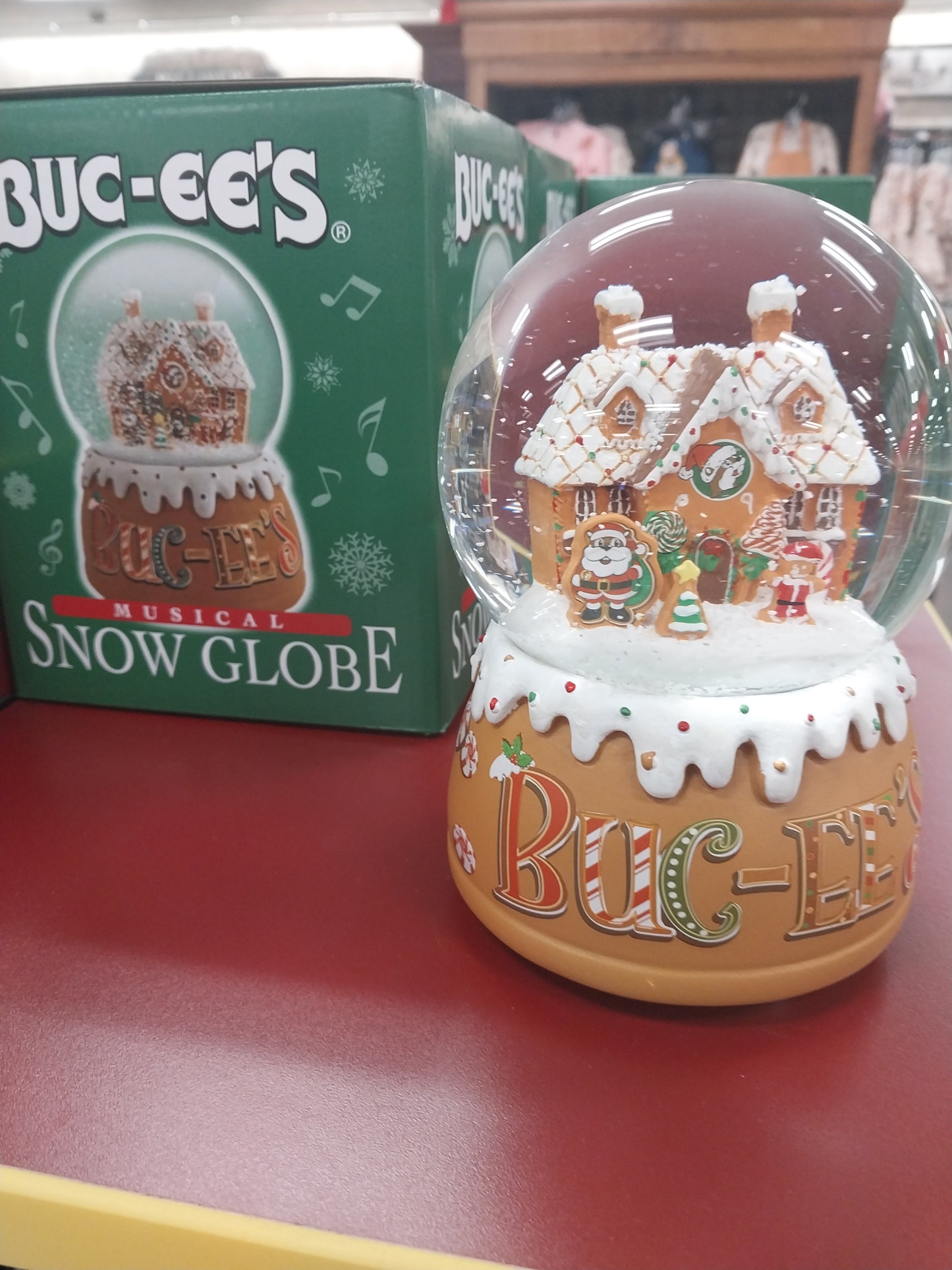 Buc-ee's Festive Christmas Wind-Up Snow Globe