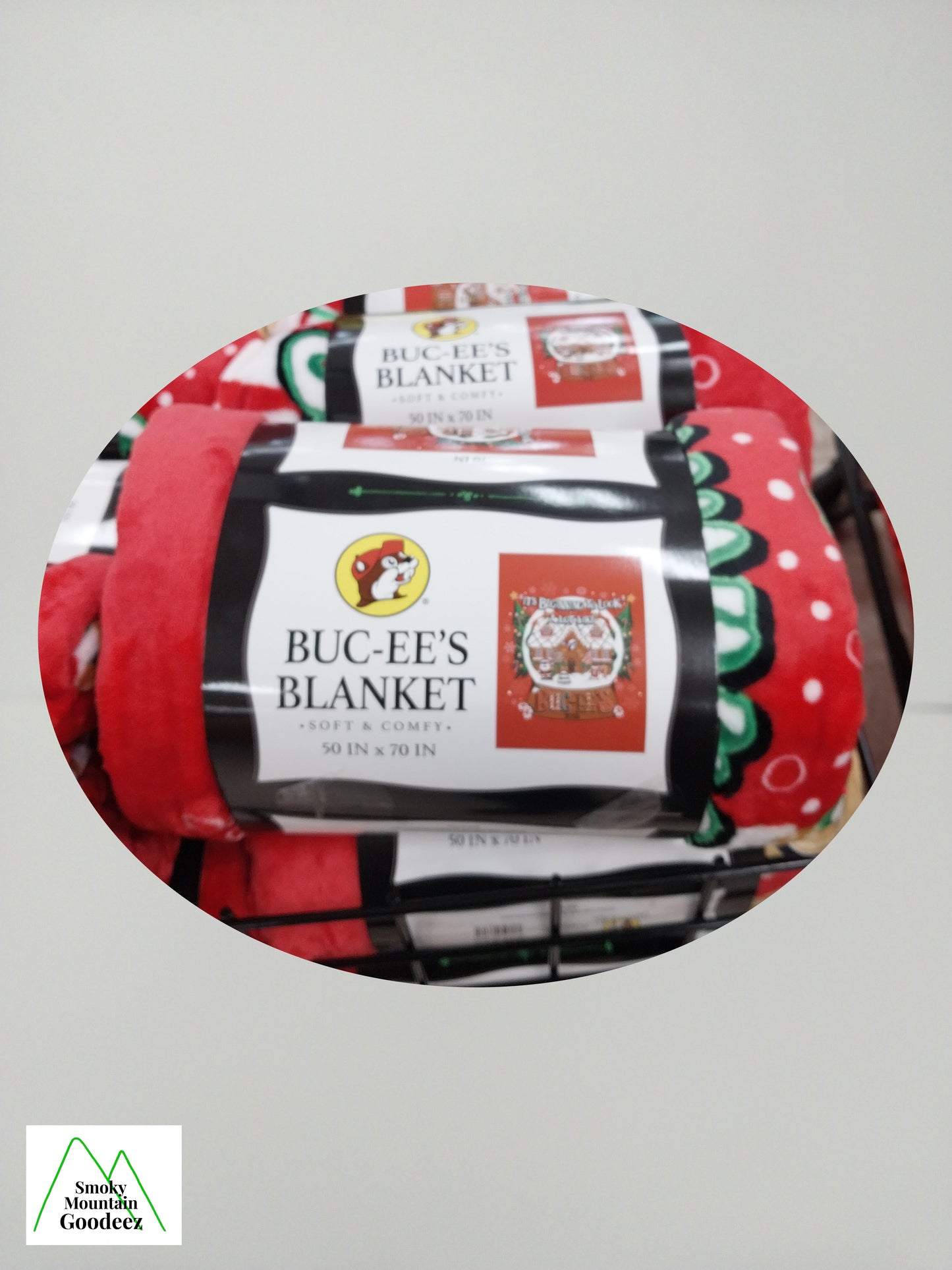 Buc-ee's Soft and Warm Christmas Blanket