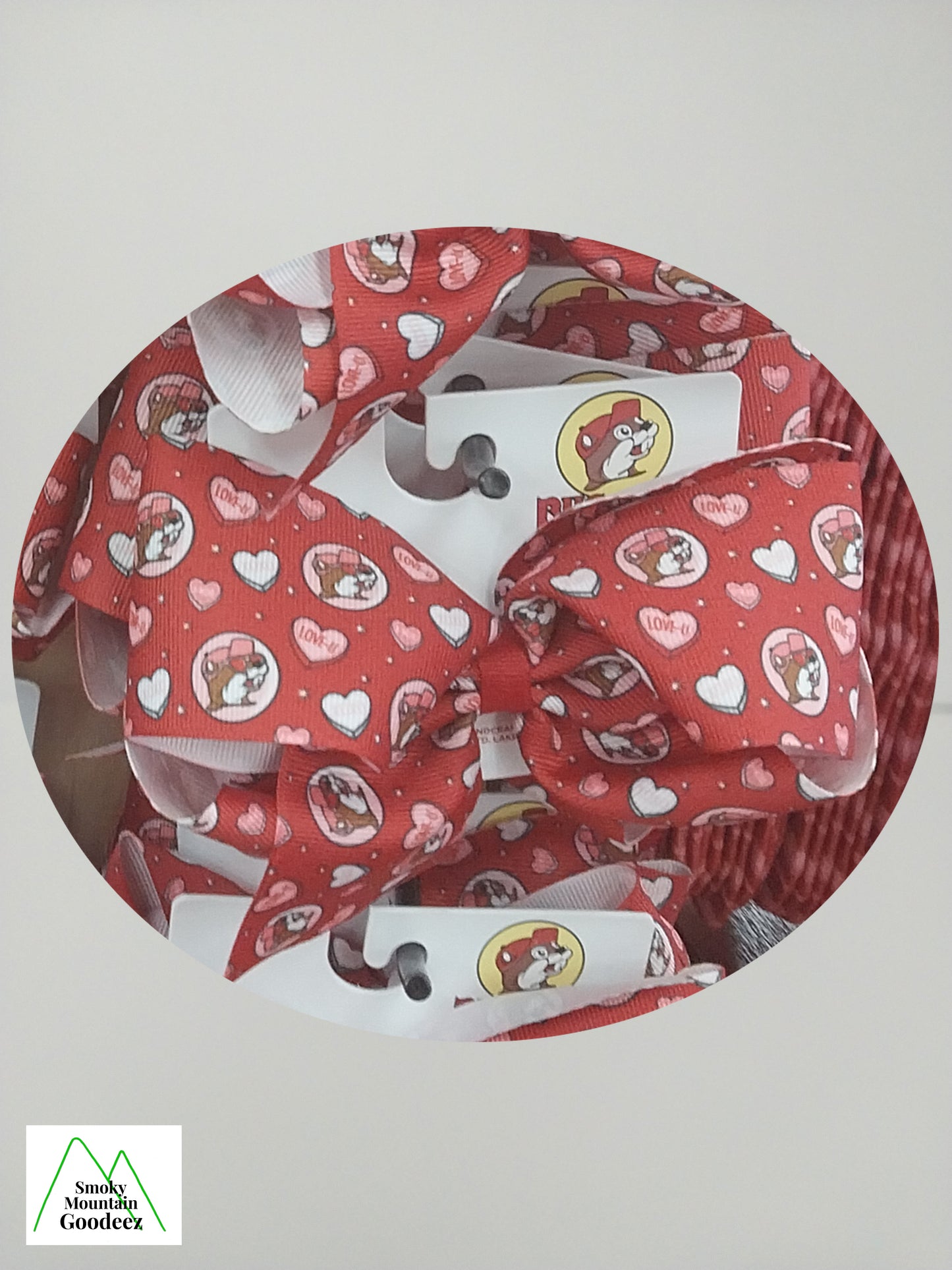 Buc-ee's Valentine's Small Hair Bow