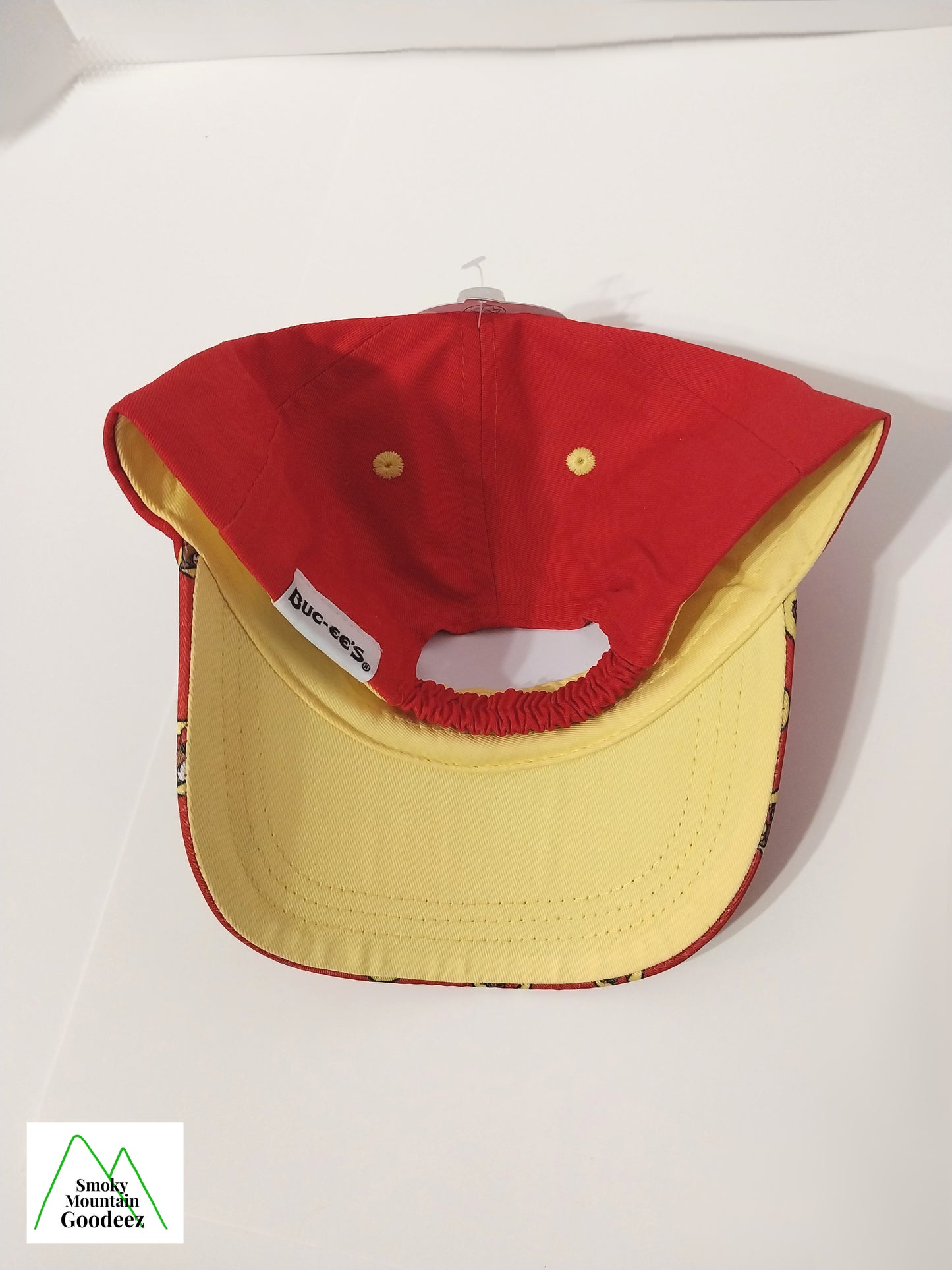 Buc-ee's Red Kids Logo Hat
