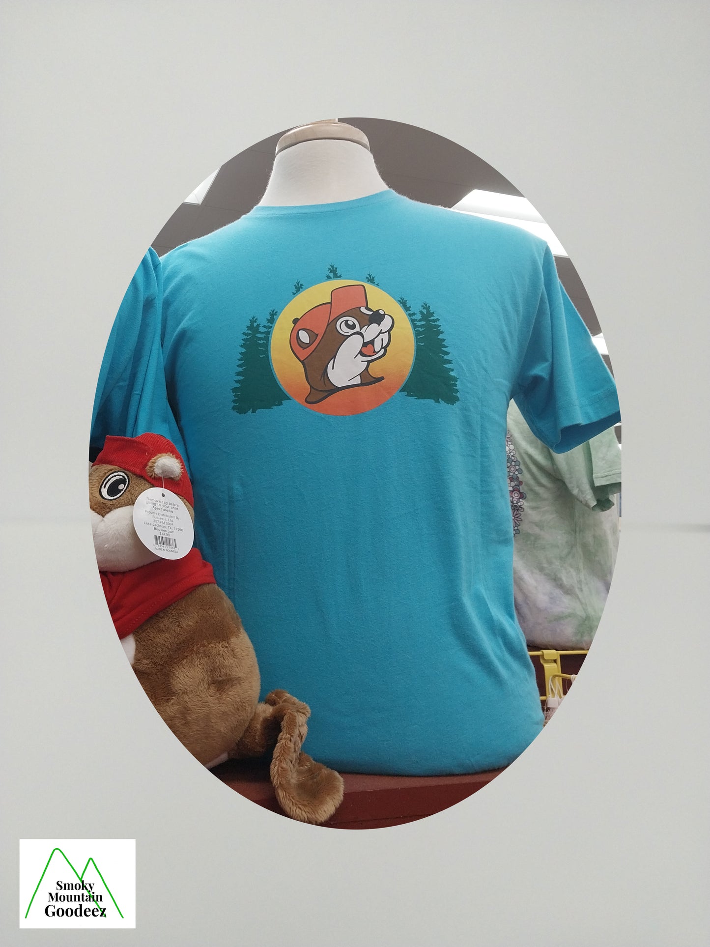 Buc-ee's "It's All Good In the Woods" T-shirt