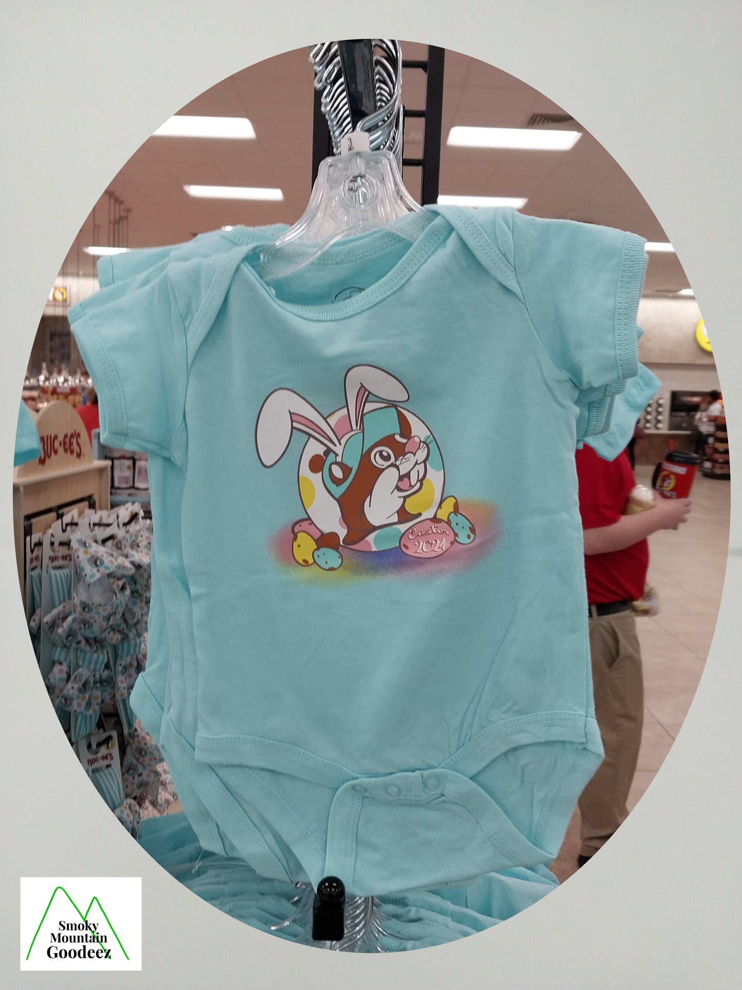 Buc-ee's Lovers Easter 2024 T-Shirt "Every bunny needs some bunny"