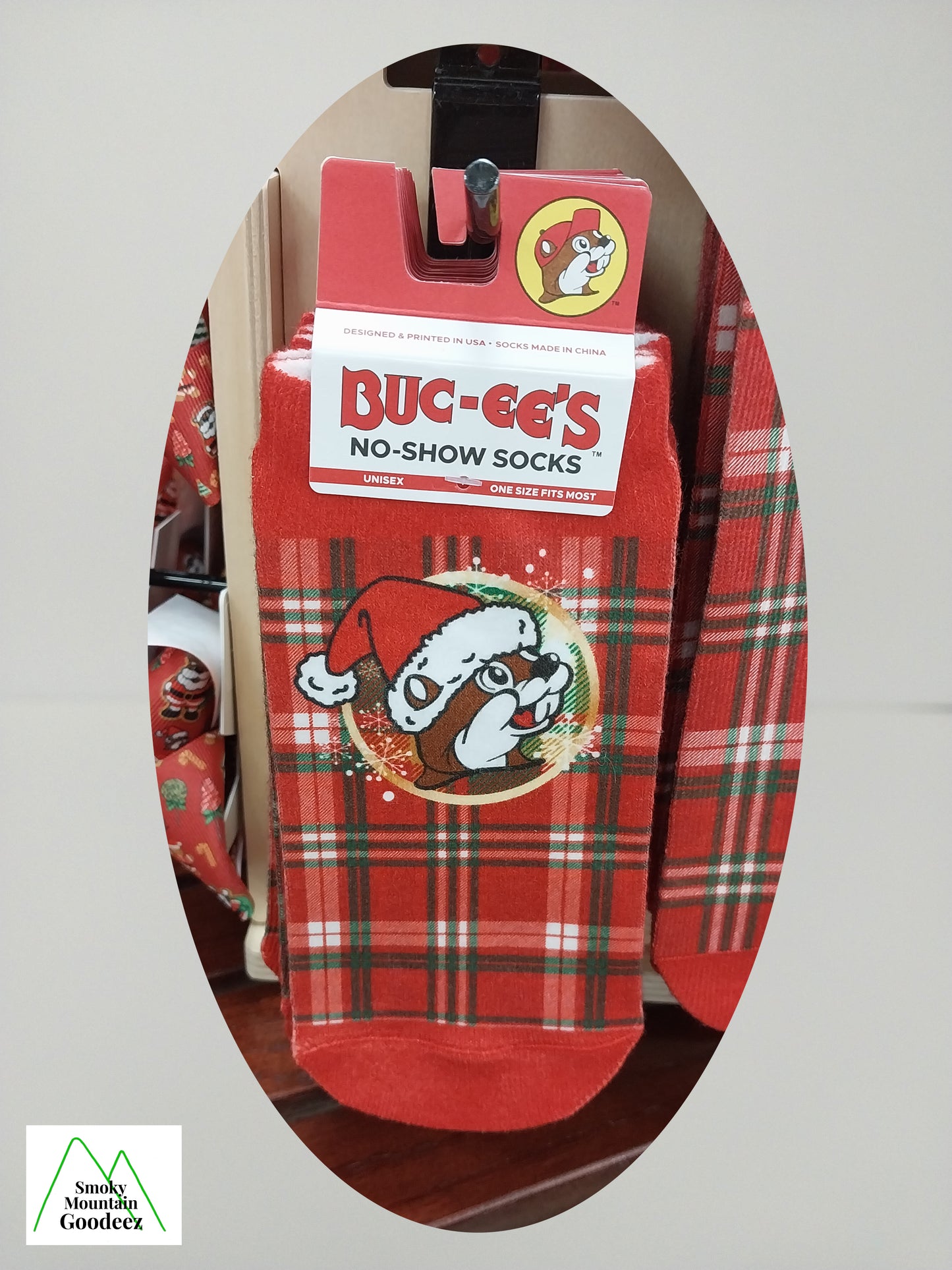 Buc-ee's Limited Edition Christmas No Show Socks